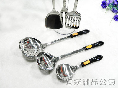 廠家直銷不銹鋼廚具，宜冠不銹鋼制品引領(lǐng)廚房高效新風(fēng)尚